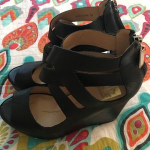 Beautiful Dolce Vita wedge sandals